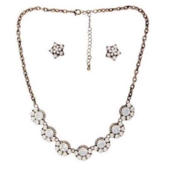 3/$20 White Opal and Pearl Jewelry Set - Picture 2 of 4